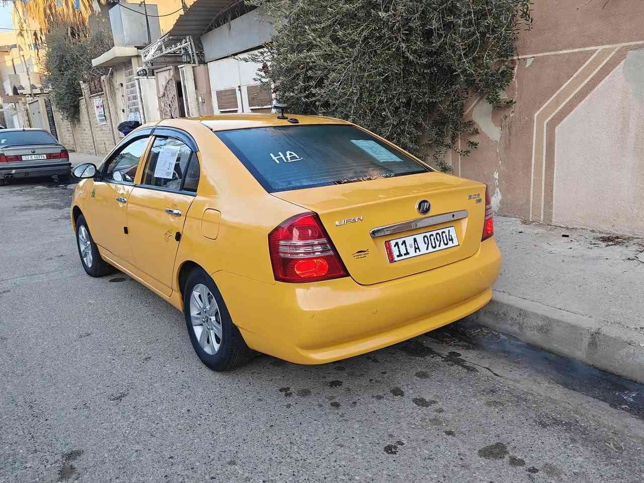 سلام عليكم
ليفان 620 موديل /2011 
بدون ضرر  /.    مكينة وكير بلادي لا صرف ولا نفخ /رقم جديد / سنوية 2031/ غرامة صفر/هيئة صفر/ شرط التحويل / تبريد ثلج قبل 10 أيام شادو مال كورلا / نظافة كدام العين / سيارة جاهزة من كلشي /  #السعر_45 وبيه مجال بسيط /***********/ مكاني موصل الاسير
