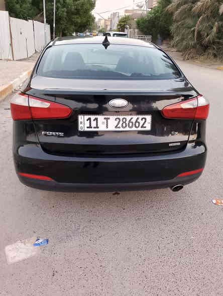 سلا عليكم عندي فورتي لبيع موديل 14 سياره كامله ان امكمله كير ومحرك خير من الله بيه ثلاثه قطع صبخ سياره 
بكان بغداد شارع فلسطين سعرها 90 رقم هاتف ***********
