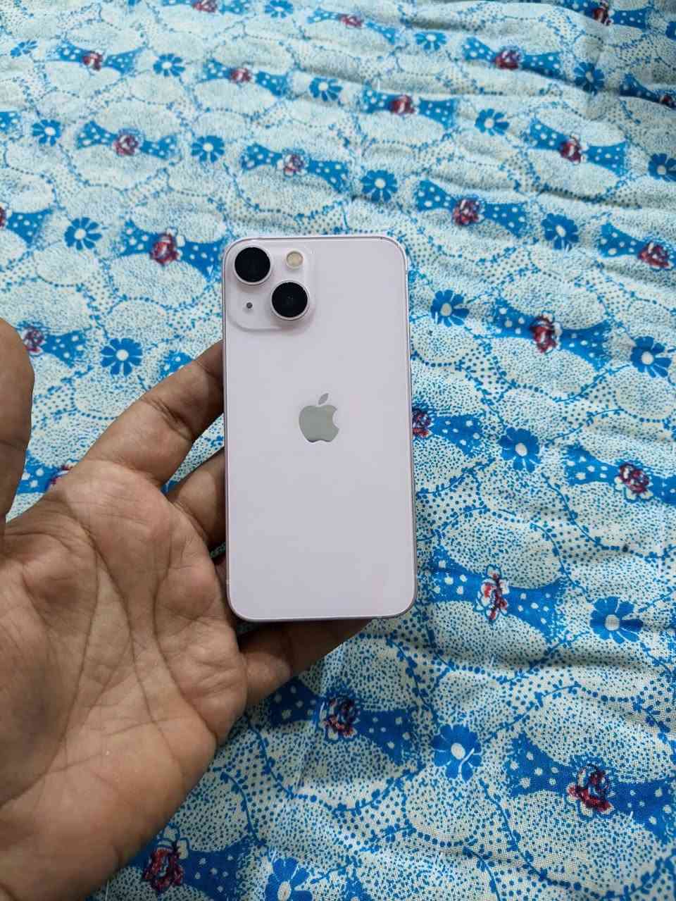 السلام عليكم
ايفون 13ميني 
بطاريه ٩٦ 
لون وردي 
اطيك بي ضمان اذا مفتوح او مبدل بي شي ترجع الجهاز 
السعر ٣٥٠


**إذا كنت صاحب هذا الإعلان وتريد حذفه لأي سبب، رجاءا أرسل رسالة إلى الدعم الفني**