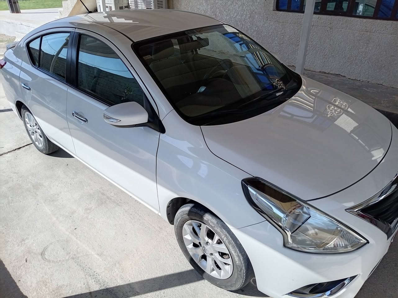 سني ٢٤ شمالي بأسمي كفاله عامه 
١٢٠ وبيها مجال للتواصل ***********
ملاحظة بيها منظومة غاز جديدة.
