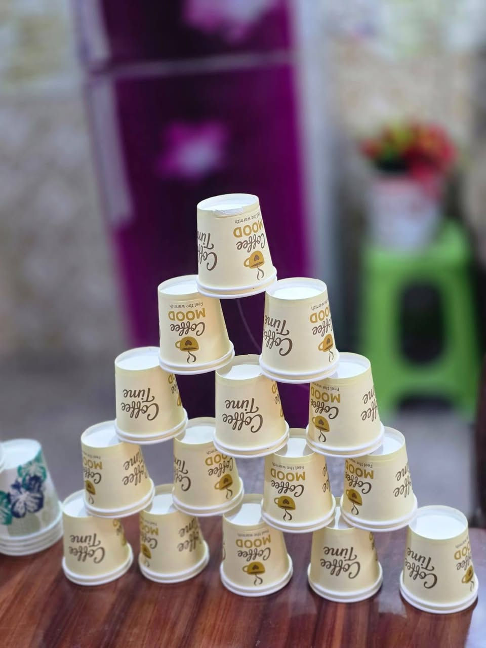 أكواب ورقية للبيع جملة ومفرد الكارتون حجم4(سعره 8الف)والحجم٦سعره(10الف)
الاتصال على الرقم (***********)
