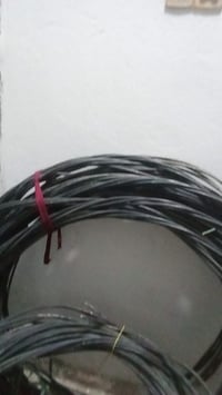 كيبل كهربائية جديد مسخدمه كولش قليل  صحاب ا 07735472887