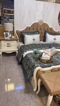 اخواني الاعزاء غرفه نوم درجه أولى للبيع 9قطع كنتور 6 باب وكنتور ثاني 2...