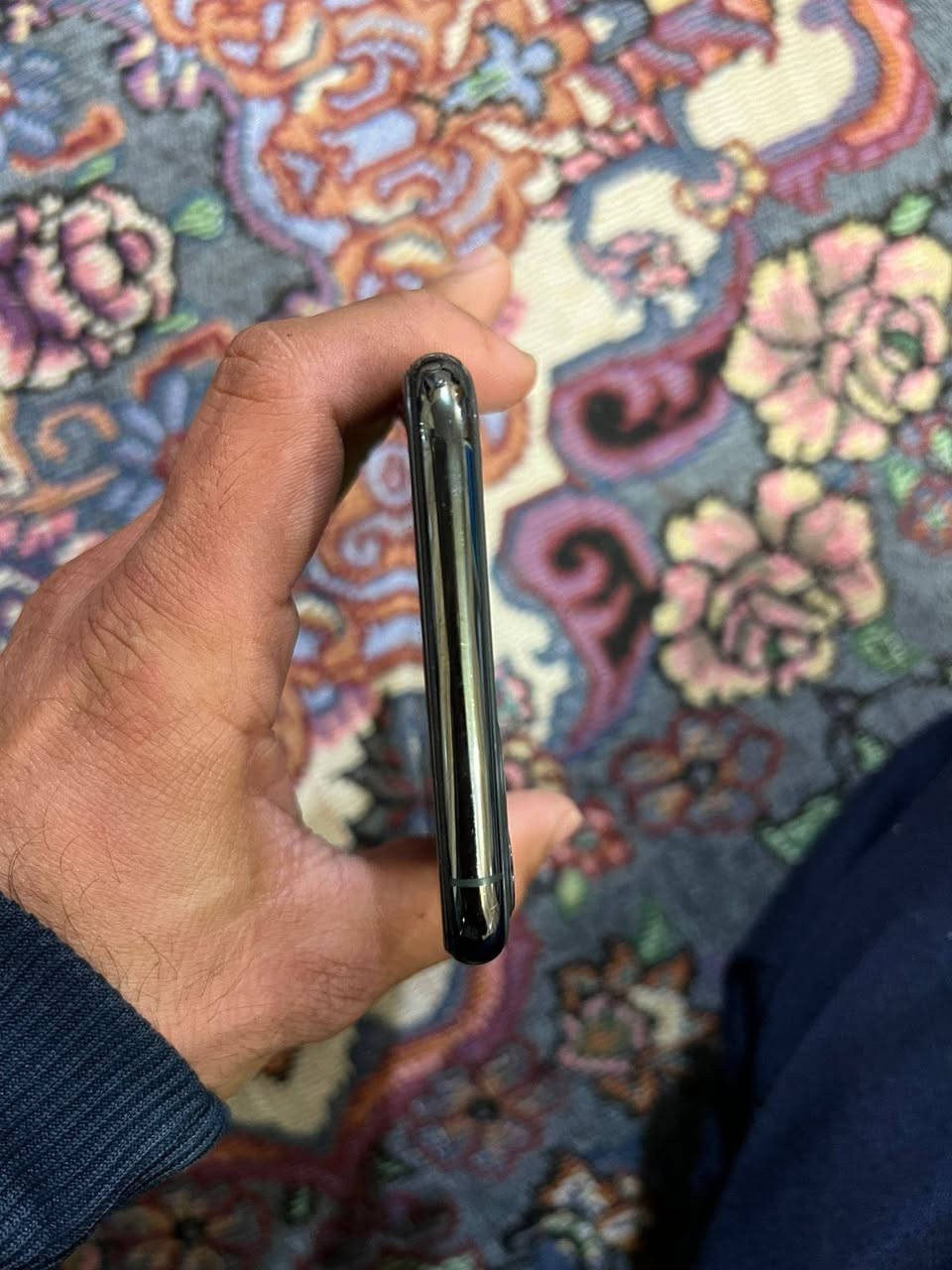 ايفون 11ذاكره 256بطاريه 98 جهاز مبدل فقط بطاريه باقي كله مكفول وجهاز كلش نضيف وكله شغال سعره 300الف قفله
مكاني ديالى 
موجود توصيل
***********
