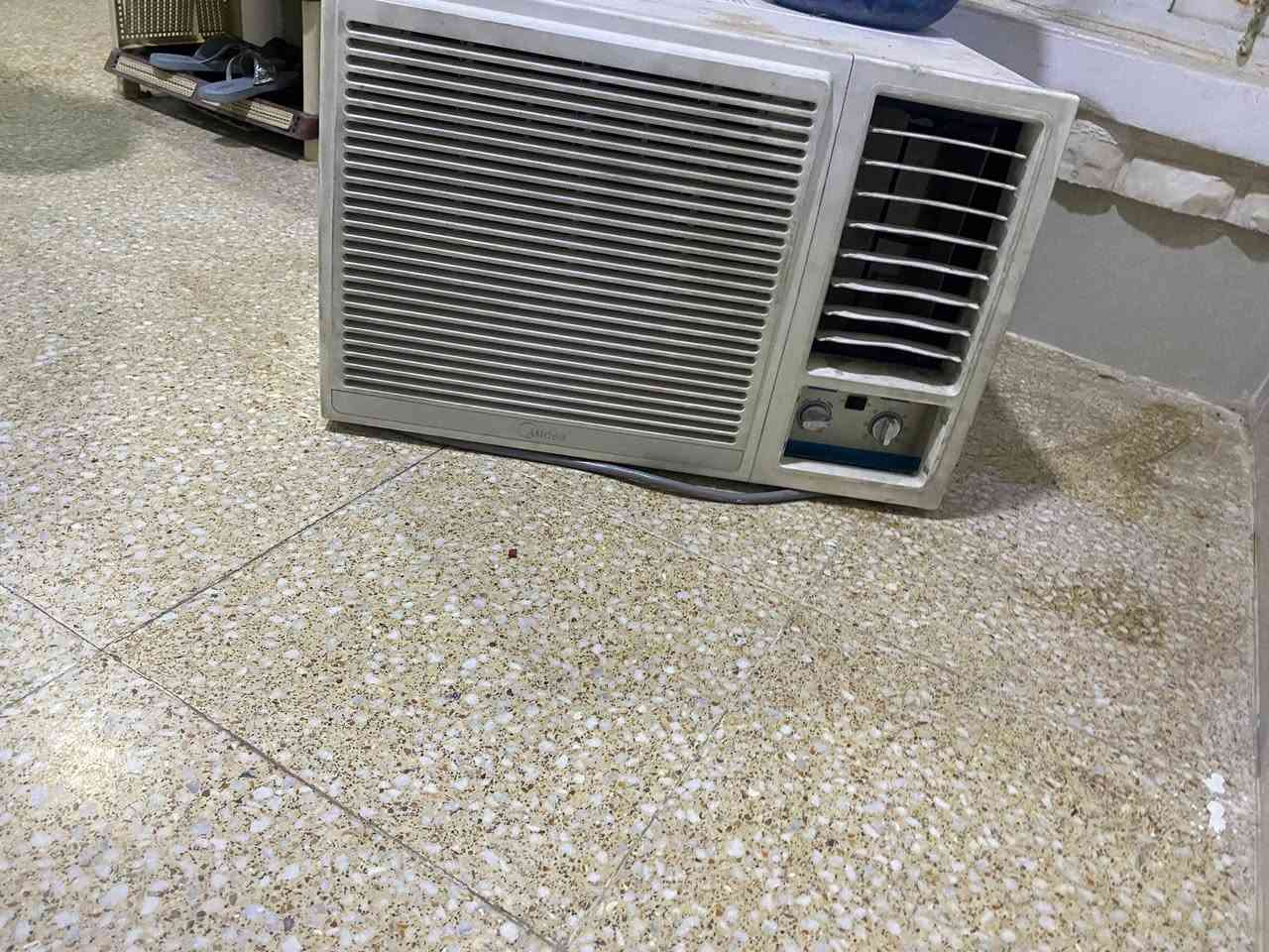 مكيف اخو الجديد كيلون  2 طن للبيع


**إذا كنت صاحب هذا الإعلان وتريد حذفه لأي سبب، رجاءا أرسل رسالة إلى الدعم الفني**