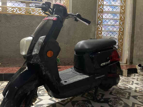 بوليس مسطرة للبيع
مكفول صار شهر نازله من الرمبه 

‏‪0775 384 5715‬‏
