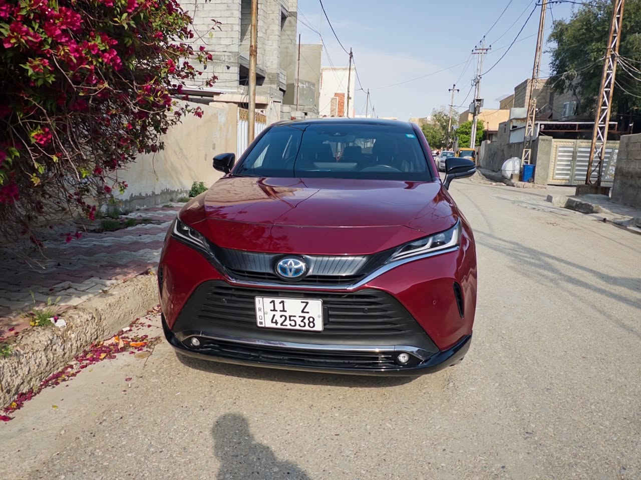 السلام عليكم 
فينزا للبيع 2023 XLE
هايبرد +بانزين 
فول لاخير 1/1 
حادث جاملغ وبنيد مصلحات نفسهن بدون ايربالك السياره  وصور الضرر موجوده 
ماشيه35ميل 
رقم بغداد الجديد
مكان ديالى بعقوبه 
السعر 245وبيها مجال 
***********
