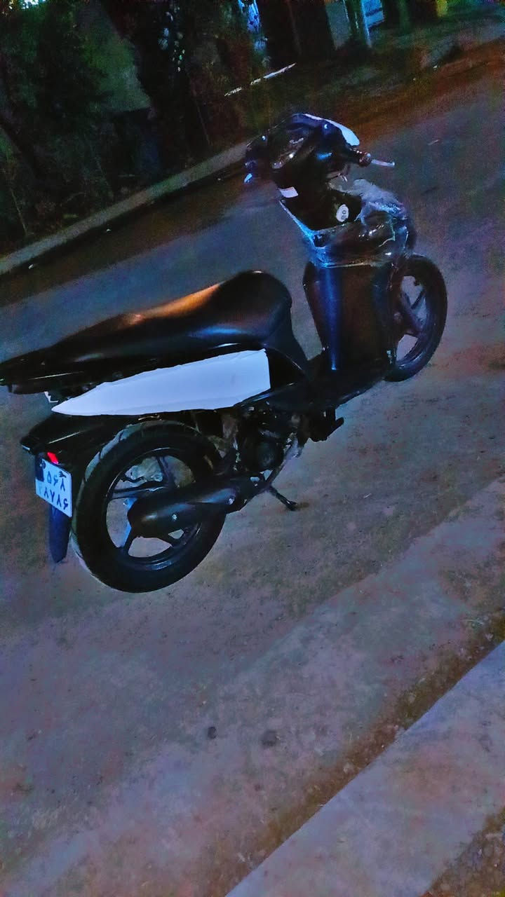 سلام عليكم دراجة هوندة ديو للبيع 140
مكينة مكفولة لاتبخير ولا تنقيس خرسة نكرة باوي وكت مكاني بغداد رشاد وهاذ رقمي واسف عل اطالة ***********
سعر 300🔒
