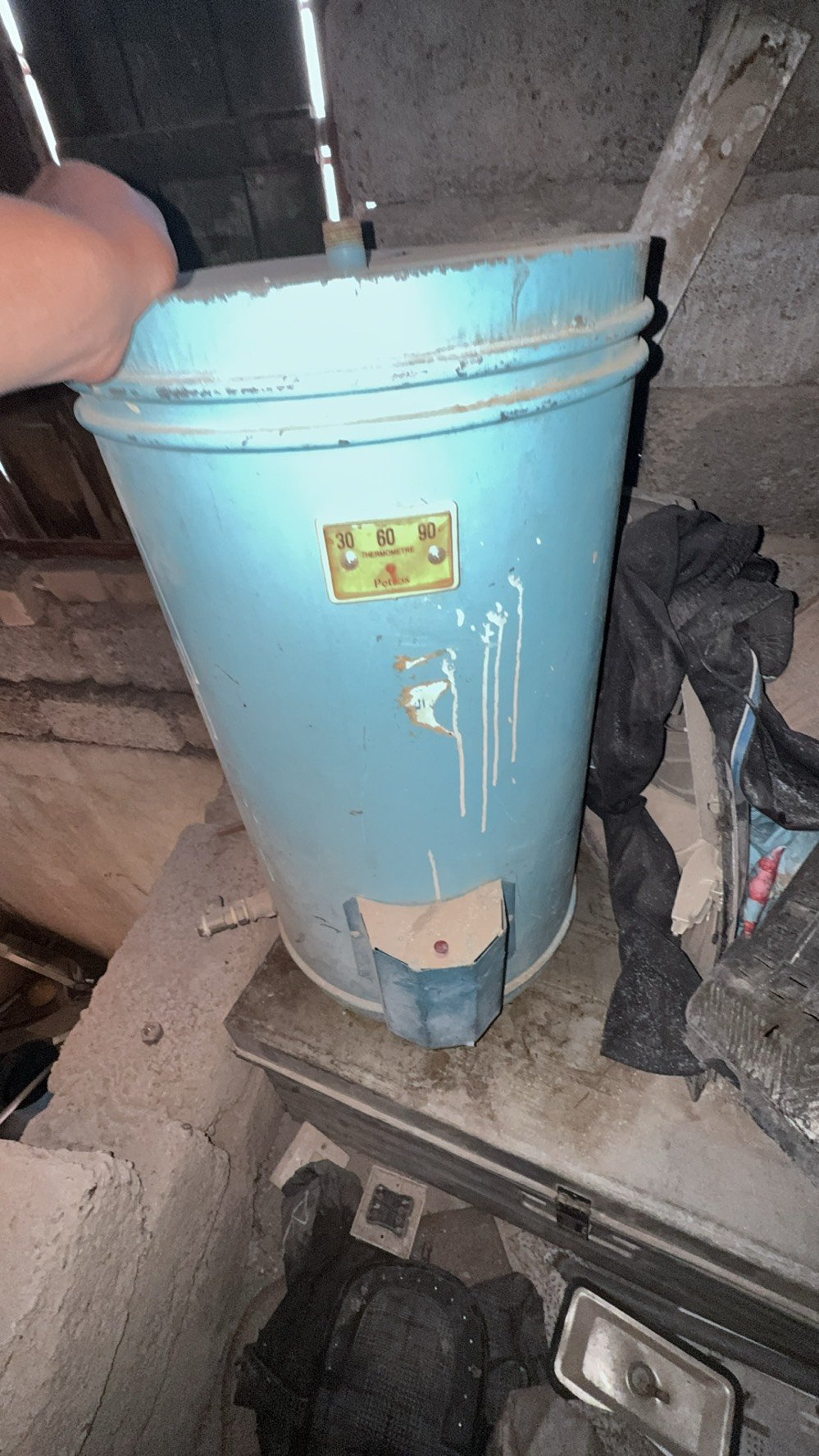 سخان للبيع اخو الجديد استعمال قليل