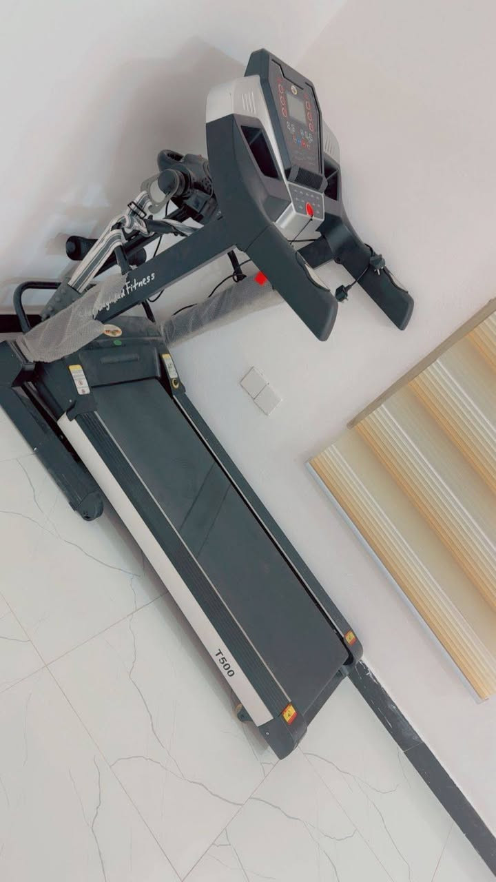 جهاز جري للبيع استخدام اقل الشهر ماخذة ب 750 
السعر 450 وبي مجال
المكان بعقوبة الخاص مفتوح


**إذا كنت صاحب هذا الإعلان وتريد حذفه لأي سبب، رجاءا أرسل رسالة إلى الدعم الفني**