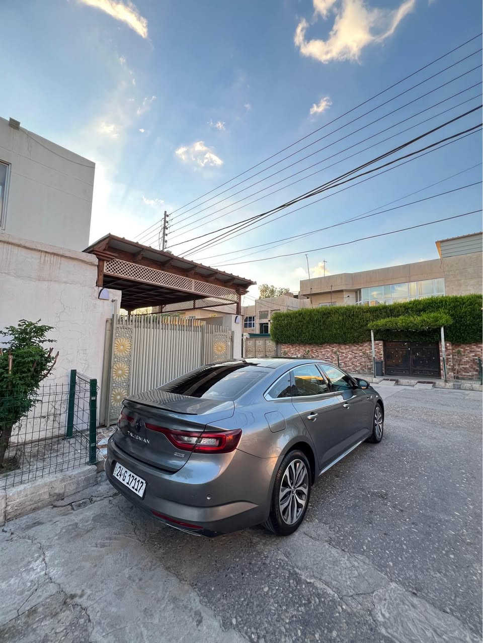 سعر جوا سوك 102$ و مجال💵
رينو تالسمان
موديل ٢٠١٨
وارد خليجي 
عداد ١٠١ كم حقيقي
سياره بيها قطعتين سبغ و راس بنيت شبر
مكفول من ضربه و من داخلي بشرط
سياره  فول فول مواصفات 
داخل جلد شاشه تسلا
بانوراما 
فوول فوول مواصفات
بصمه 
شاشه جبير
🔑 عدد -٢-
نظام ايكو سبورت
لايت ليد
سياره جاهزه بدون اي نقص
بشرط تحويل نفس اليوم.
سياره سنويه و رقم جديد .
📍مكان سياره اربيل شارع ١٠٠ 
📲***********  whatsapp
📲***********  whatsapp أربيل, العراق
