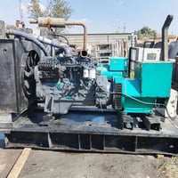 سلم عليكم مولدات ثنين للبيع كميز 24ولف واحد 250كيفي وثانيه 350كيفي عنو...