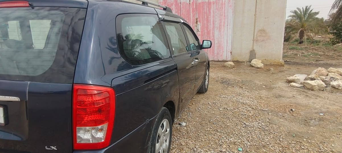 سيدونا ٢٠٠٧ مصبوغه حزام مكفوله من العيب الشرعي او الحادث
كير ومحرك جاهزات وعل فحص 
حدايه وسط 
تخم تاير 
تبريد قطعتين جاهزات 
رقم بغداد الجديد بسمي 
تحويل او وكاله 
حاظر 
السعر ١١٠ وبيه مجال 
للعلم بيع فقط بدون مراوس 
جواد الغانمي *********** 
مكان السياره الرميثه مجمع الجوادين 
بيع مستعجل
