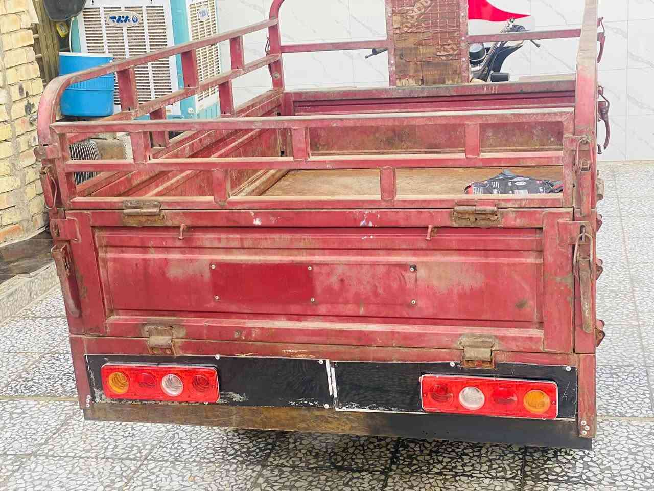 السلام عليكم ستوته دايوان موديل ٢٠١٥ حلوه بلاديه اوراق المصطفى اصوليه كهربائيات كلها شغاله مانقصها اي شي المحرك بي بخار قليل العنوان بغداد الرشاد (***********) السعر (950) وبيهه حك الجيه
