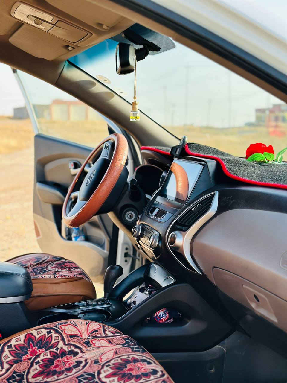 #للبيع_توسان (تكسون)   
موديل 2012  رقم اربيل بسمي شرط تحويل سنوية لي 2029 هزه نتهت بشهر واحد 2025 الهزة السابقة 100%
محرك ما مفتوح لا تبخير ولا تنقيص شاشه ايباد كامره خلفيه ويل كب تحكم استيرن اشاره بل مرايه ماشيه 177 وقابل لزيادة
#ضرر بارد خط فقط صور بالمنشور #السعر ( 152$)

لاستفسار:  ***********
