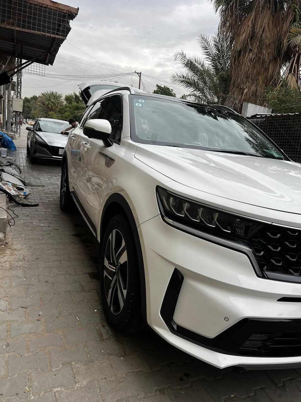 سورنتو للبيع موديل 2022 ماشية 60الف
فول مواصفات واحد على واحد 

بنراما كشنات كهربائية تدفئ تبريد 
اشاير بالمري سايد بريك بصمة 
كامرة دوارة بصمة ابواب شاحن لاسلكي 
نضام ترحيب مري شفط كروز سرعة
كير ماوس تبريد 3قطع  7راكب
جنطة كهرباء كامرات محيطية 
6سلندر 
وبعد بيها مواصفات 

وبيها فقط بارد شبر بالجنطة 

سونار مرفق مع الصور 

السعر 298وبيه مجال الطيبين

للاستفسار الاتصال ***********
