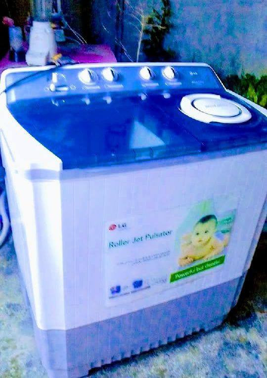 غساله 15كيلو أخت الجديدة 115وبيه مجال قليل ***********
