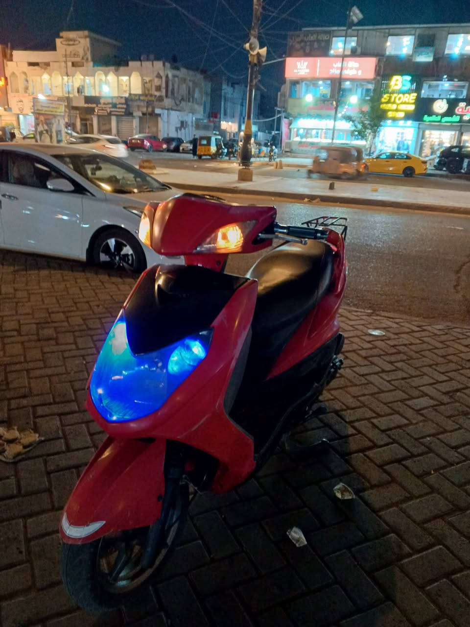 سلام عليكم سكنس فحل كابريتر دراجه بلاديه كلها شغاله سعر500 ***********
