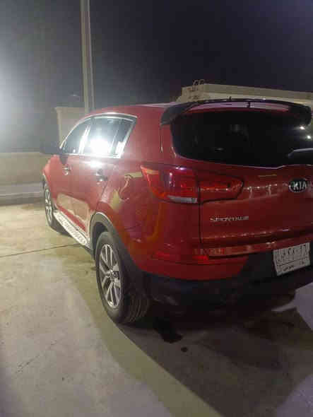 سلام عليكم سبورتج 2015 سياره نضيفه وحلوه وماناقصها شي وارد امريكي حادث جاملغ الايمن فقط مصلح مامبدل
السياره احلى من الصور بهواي  ماشيه 90 البنيد اثر جراد كير مكينه مكفول رقم بغداد بسمي السعر 140 وبيها مجال . مكلف بلنشر  ***********
