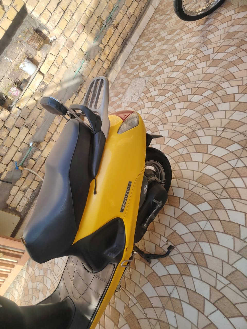 سلام عليكم سبيسي ياباني رمبه مكفوله كفاله عامه ماشيه 5 ألف / مكاني كوت الستفسار علا الرقم ***********
