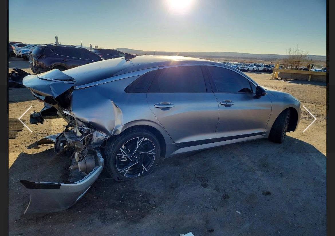 Kia k5
موديل 2️⃣0️⃣2️⃣5️⃣
فئة "GT LINE"فول مواصفات وارد امريكي 🇺🇸 
السيارة ماتحتاج شرح من مواصفات الدشبول كله لمس 💯 
بدون ايرباك 🚫
ماشية 2️⃣0️⃣ الف 
واصلة للعراق 🇮🇶 
للأستفسار 
***********
