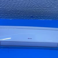 #للبيع مكيفات انفيرتر عدد ٤  ٢ طن  مستعمل سنة واحدة  سعر الجديد عند ال...