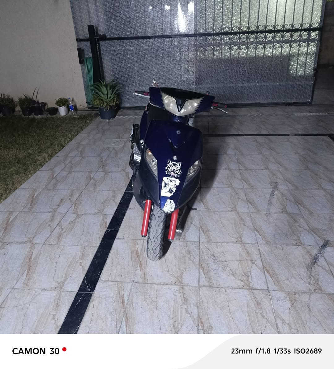 السلام عليكم رمضان كريم دراجة ماكس ثعلب دراجه مجنبزه ومرتبه وحلوه صلنصه رياضي يدات رياضي دراجة تخبل مكان الدورة السعر600 وبيه مجال للراغب للشراء تفاصيل أكثر راسلني


**إذا كنت صاحب هذا الإعلان وتريد حذفه لأي سبب، رجاءا أرسل رسالة إلى الدعم الفني**