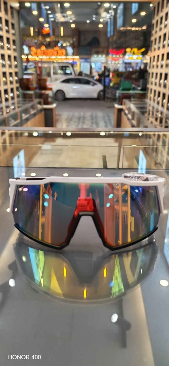 السلام عليكم
نظارات اصليه درجه اولى
سعر الوحده 15.000 الف
سعر الثنين   25.0000 الف
للاستفسار *********** واتساب
المكان بغداد السيديه شارع التجاري مقابل سلام ابو الفلافل بغداد, العراق
