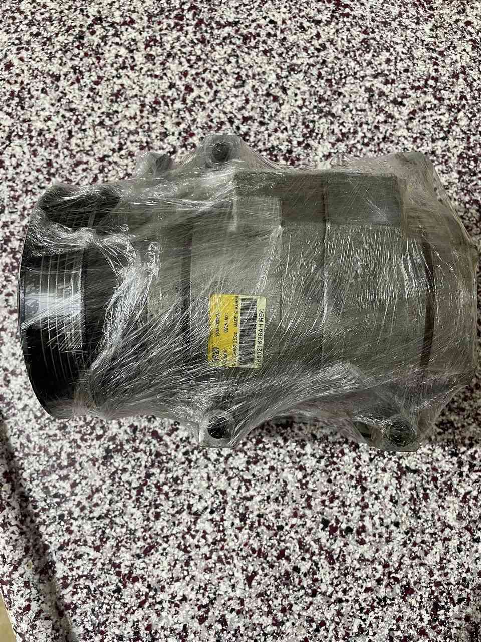 السلام عليكم
‏كمبريسر مكانيكي تشارجر أوباما جيب لاريدو حجمة 20 نظيف جداً يحتاج تبديل جبنة داخلية 
قيم واخذ بما يرضى لله 

العنوان البصرة ( المعقل )

***********￼
