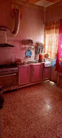 بيت رهن • الديوانيه شارع ٦٠ • ١٤٠م