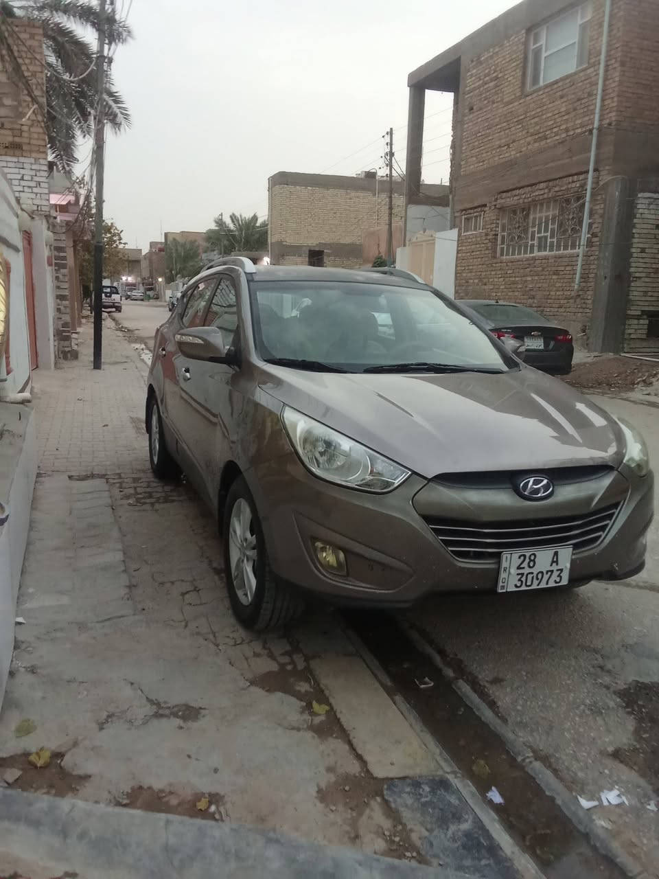 سلام عليكم توسان مديل 2012كفاله من الضربه والفتح جاهزه السيارة من كير او مكينه جدد  جديده تخم تاير جديد تبريد شغال كهربائيات كل شغال شاشه تحكمات استيرن سعره 125او بيه مجال مكاني نجف للاستفسار رقمي ***********واتساب فقط
