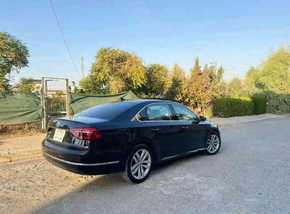 passat 2018 tsi 
فول فول موصفات
سلايد 
كوشن كةرم 
شاشة
ناو زةردة
قطعةك صبوغة بستةك تعديلة
بي ارباك بي داخلي بيش باش كةبسة
مةكينةو گير بةشةرتة
سیارەکە نمونەیە زور پاک و خاوینە
سعري داواي ١٣٢ 

*********** اكر
