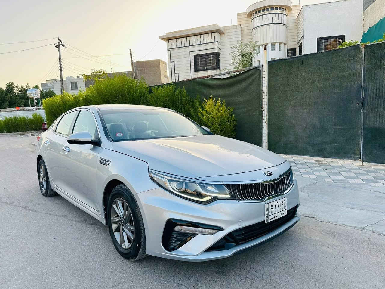 السلام عليكم
للبيع 
كيا اوبتما وارد امريكي 
موديل 2019 FE حادث خفيف. 
🔹  المحرك: 2.4 GDI
🔹  تحكمات ستيرن ومثبت سرعة
🔹 تثبيت مسار وتنبيه مغادرة المسار
🔹 شاشة كبيرة
🔹 رادار نقاط عمياء + حساسات خلفية + كاميرا خلفية
🔹 ٣ وضعيات قيادة
🔹 اشاير مري +  لد نهاري
🔹 ماشية 70 الف 
🔹 الضرر: تبديل بنيد وصارت بيها طخه خلفية تبدل قبق جنطة بلادي نفس اللون وبيها بارد بسيط بالباب الخلفي
🔹 السنوية بإسمي تحويل ثاني يوم، السيارة جاهزة ما بيها اي نقص وافحص وين ما يعجبك

السعر ::  ١٢٨ 
مكان السياره بغداد 
رقم صاحب السياره : ***********
