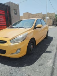 اكسنت ٢٠١٢ • كاميرا خلفيه • لا لحيم