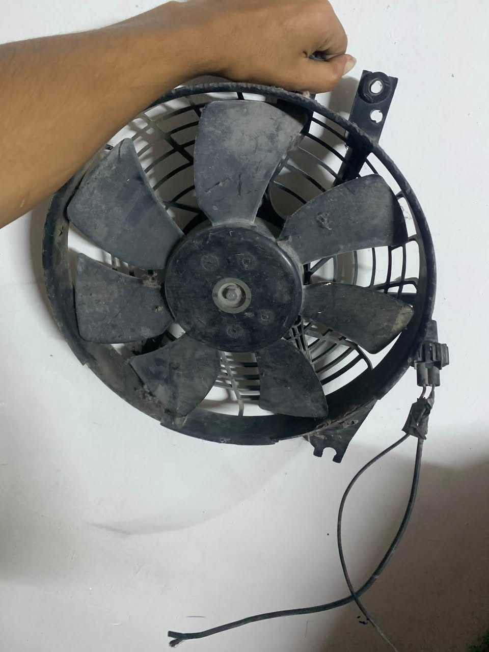 بنكه عاصفه ستاركس تفصيخ مو تجاريه للبيع السعر 25 الف العنوان زيونه *********** مامتواجد ع الفيس واتساب. وتصال فقط
