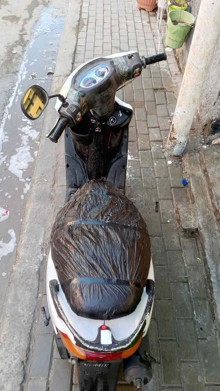 سلام عليكم عني دراجه قجمه لسعر تلثميه  لمكان حيلبساتين لشعب  وكفله لك من لس***********رقه  وشغاله ومستعجل عله لبيع
