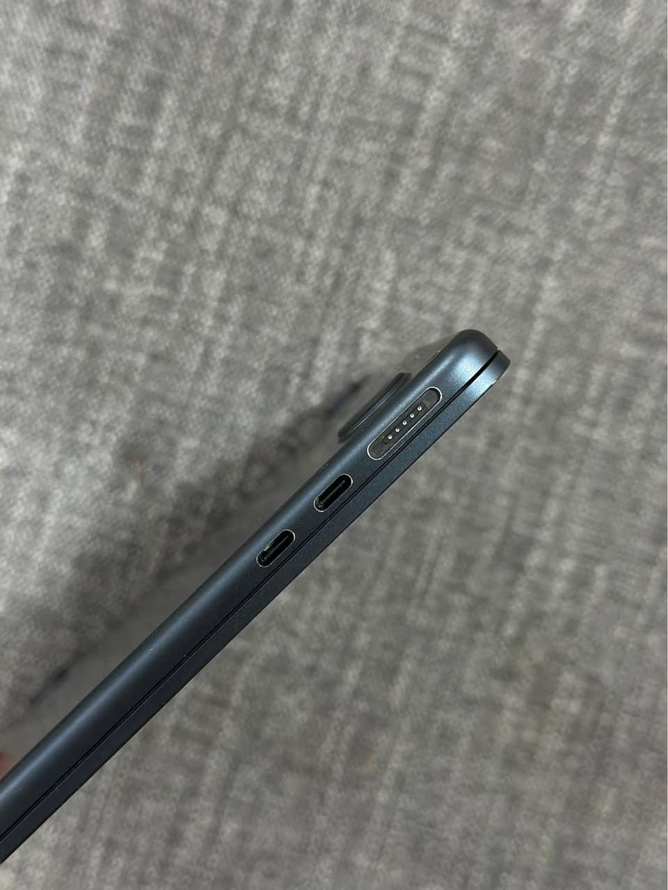 لابتوب macbook air 💻 m4 للبيع
Ram : 16GB
Hard : 256 GB
Battery 97%
Charge 100 
السعر مليون و٢٠٠ 
*********** بغداد, العراق
