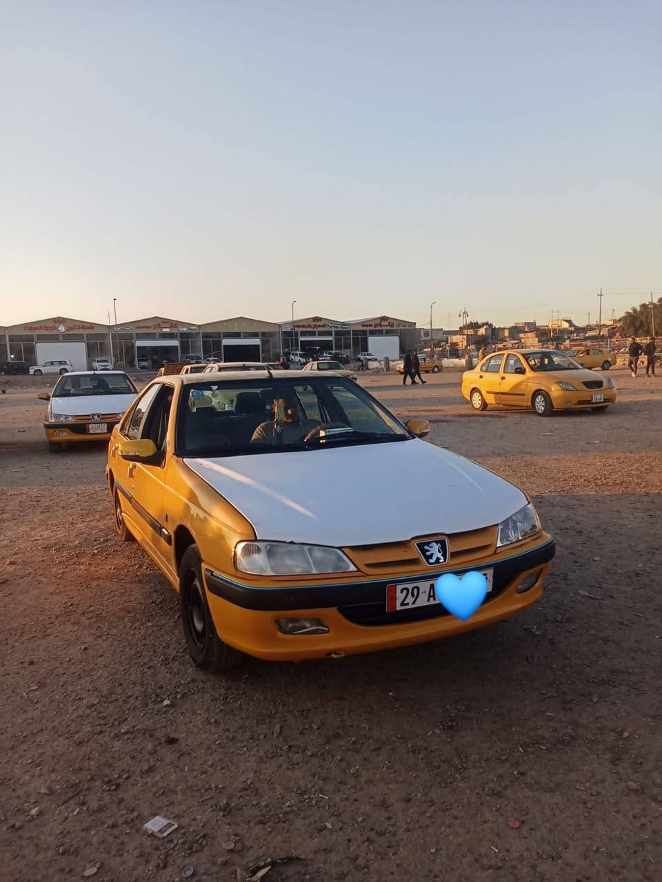 بيجو بأرص 15 سياره جديده وجاهز كبل للشارع مكينه مكفوله رقم واسط انكليزي بسمي مصفره هيئه غرامات سعر 38
***********
