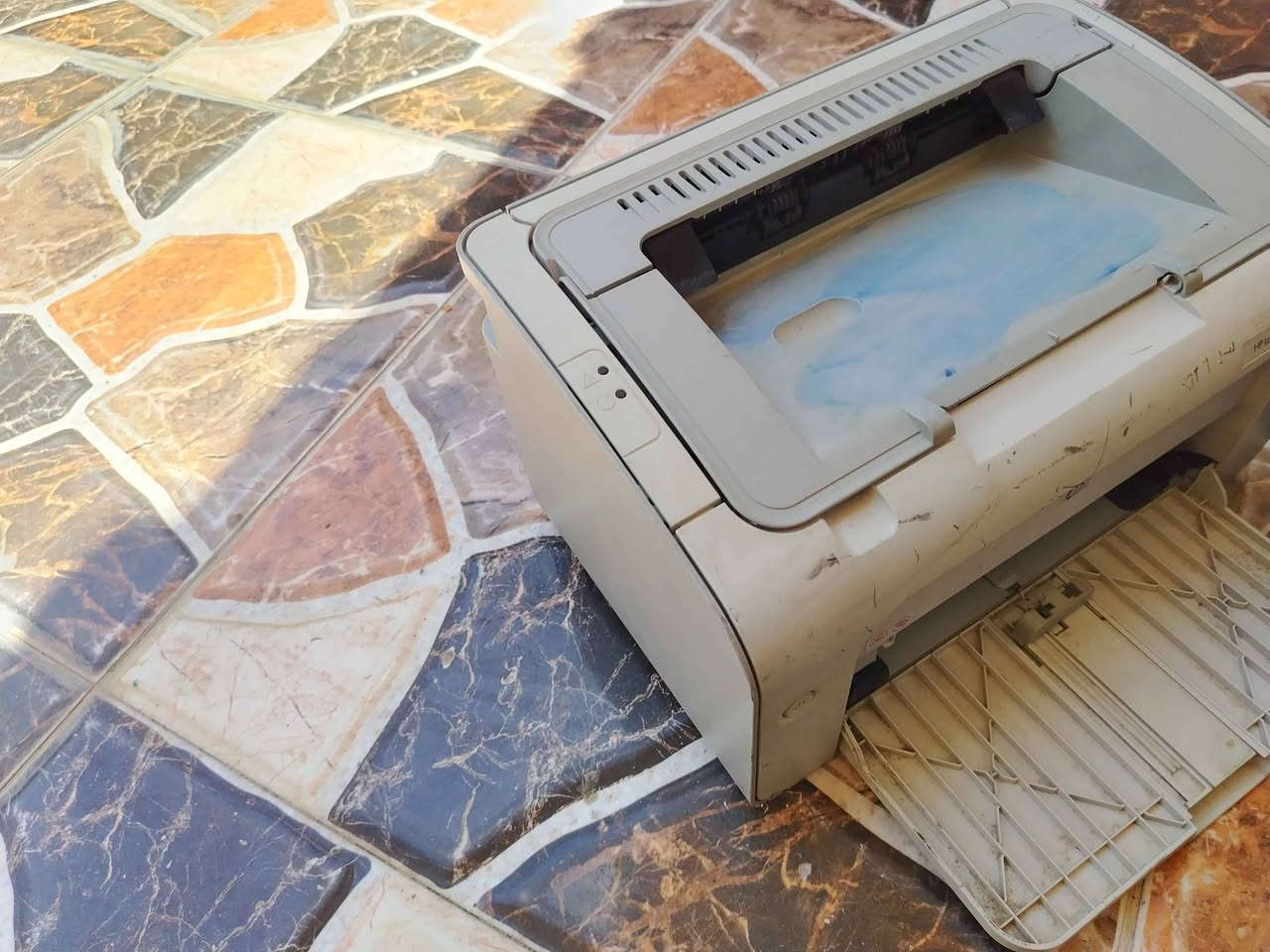 طابعة ليزرية hp 1005حالة مستخدم شغال وطباع
سعرها 55 الف
توصيل متوفر كالار, السليمانية


**إذا كنت صاحب هذا الإعلان وتريد حذفه لأي سبب، رجاءا أرسل رسالة إلى الدعم الفني**