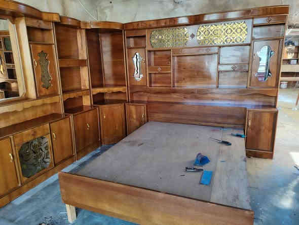 #للبيع 
غرفه السعر 700وبيه مجال 
كنتور بابين حطاطه السعر185
العنوان 
الرمادي _ التأميم _ القادسيه الثانيه_مقابل مدرسة زين العابدين _مجاور حدادة البركه
للتواصل 
***********
***********
