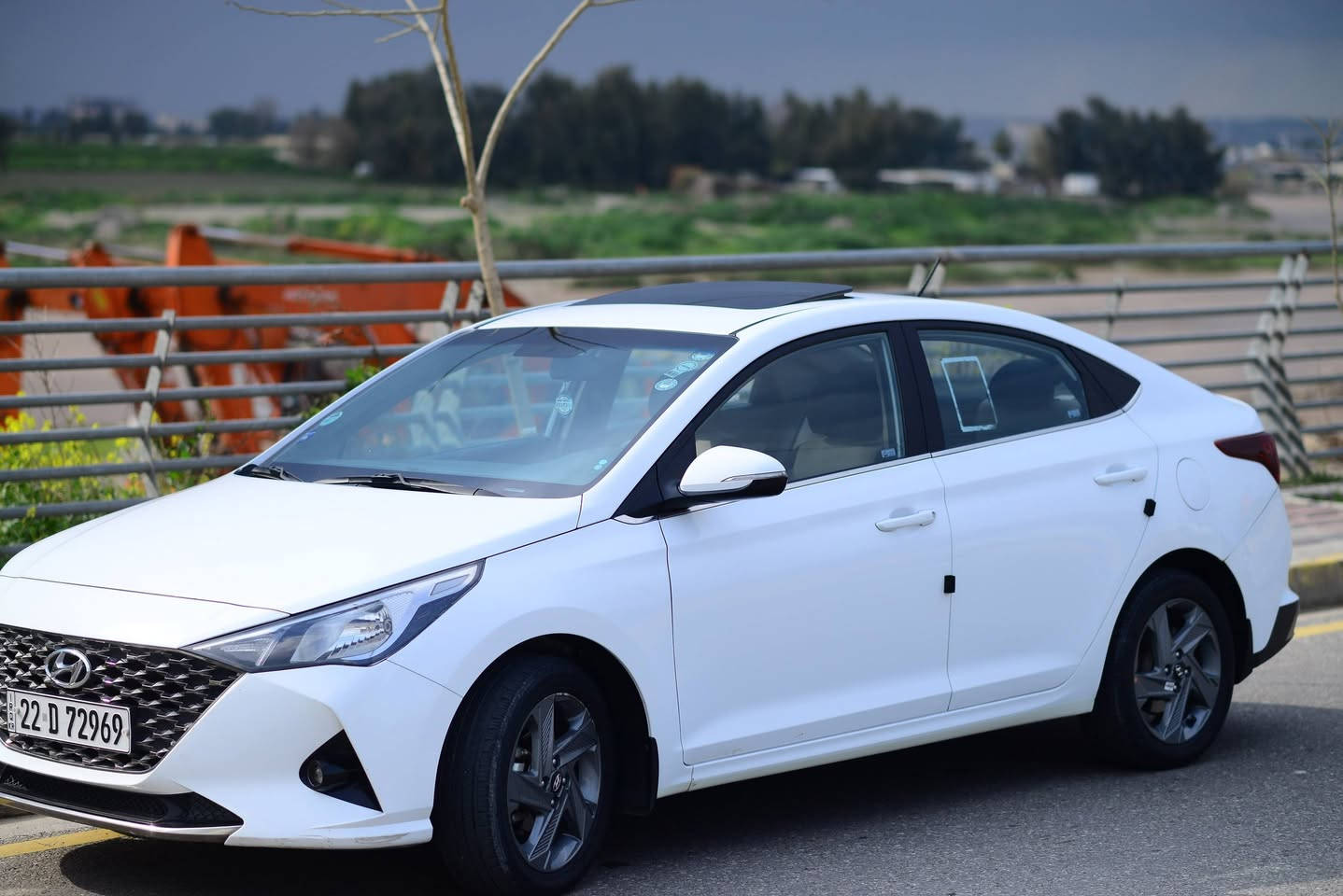 سلام عليكم
اكسنت 21 خليجي 

مكينة 1600 دوش المرغوب 

كير 6 نمر اي تي المرغوب 

مكينة وكير برغي مامفتوح بيهن 

مابيهة شي اسمة دوانز 

تبريد ثلج خير من الله 

بدون ضرر بيها شبر بارد يا قبق البانزين
لا صبغ ولا معجون
سيارة جاهزه وضع شركه

سنوية جديدة
تدفئة 
تايرات جدد 
باتري جديد 
دوشمة ارضية 

السعر 140$
للاستفسار 
***********
***********
