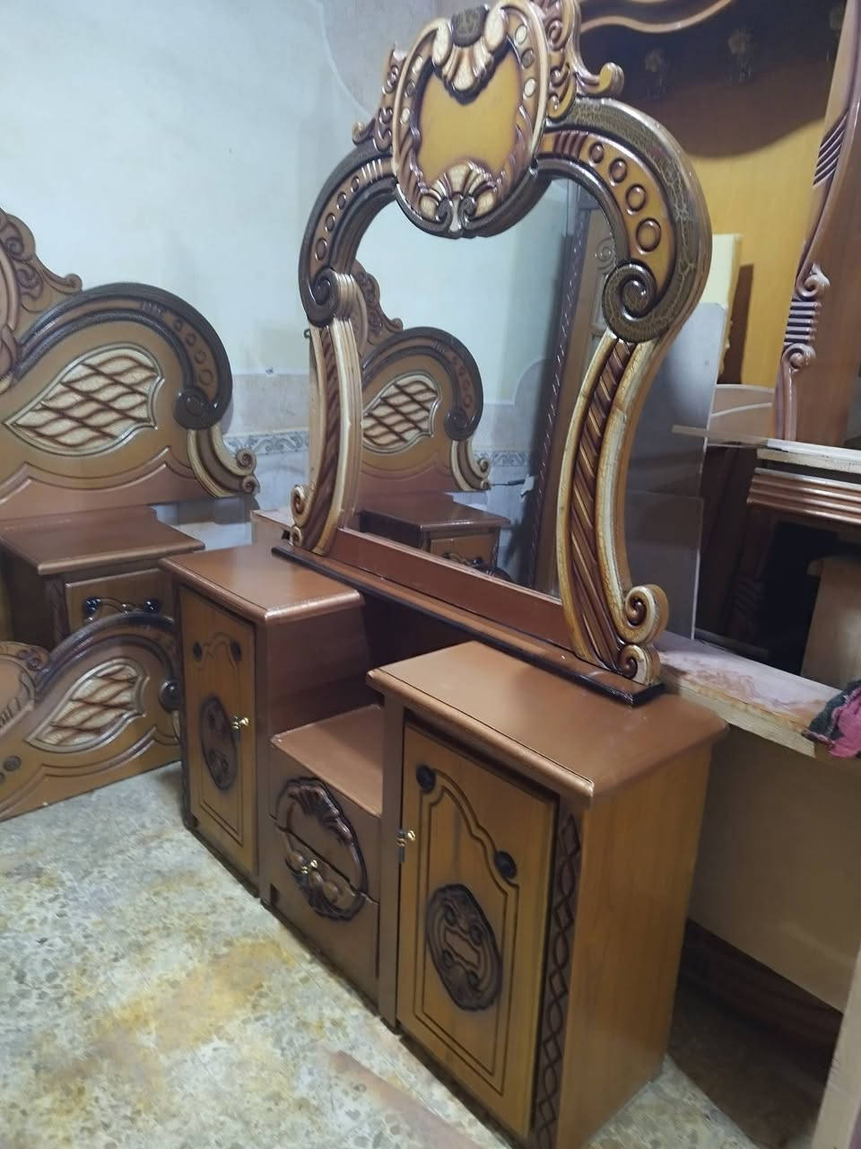 غرفه مستخدمه نظيفه نجار تزكام صاج ام السعر 575 الاستفسار ***********
