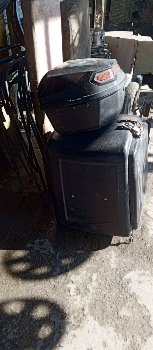 السلام عليكم شباب صناديك مال دلفري للبيع اخو الجديد 
السعر خاص *********** بي واتساب خابر وتدلل
