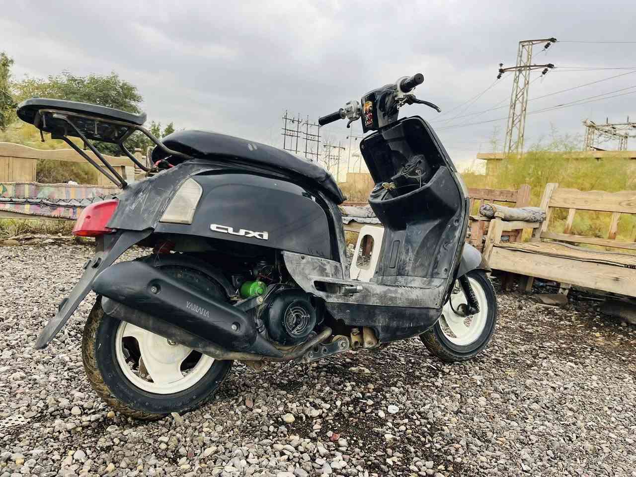 السلام عليكم 
دراجه بوليسي موديل 2008 محرك مكفول 
تايرات انضاف 
الدراجه يرادله ترتيبات 
السعر 400
***********
