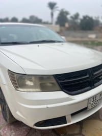 جورني ٢٠١٣ ٧ راكب  ٤ سلندر ٣ قطع تبريد  كشن كهربائي تبريد ثلج السياره ...