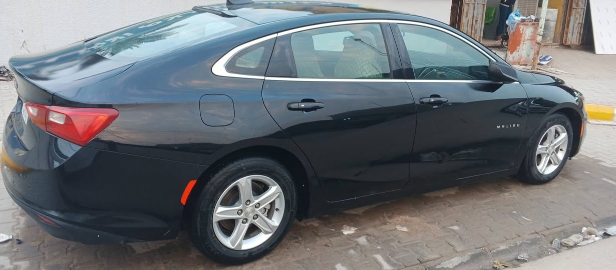 السلام عليكم ، ماليبو 17 مكينة 1500 تيربو وگير At  المرغوب جاهزة رقم قادسية دولي بأسمي شخصيا سنوية لل 29 هزة جديدة  السعر 88 وبيها مجال العنوان السماوة ،،  صور الحادث مرفقة بالمنشور
