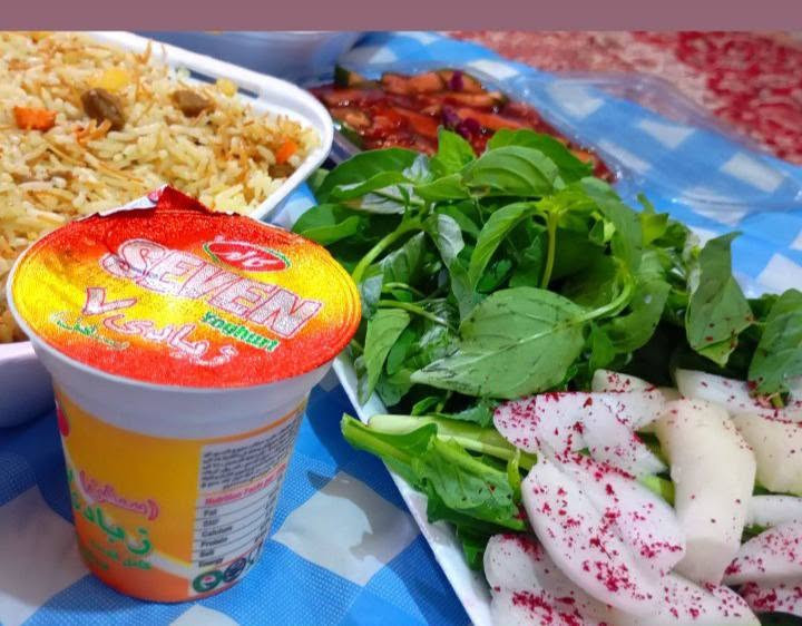 بسم الله 
الحمدلله على نعمه وفضله
من رزق الله لبيتكم 🌿

غدانا اليوم 🍛
برياني بيتي + كيكه العصرونيه 
 بهاراتنا الخاصة 💜
الطعم الاصلي والريحة توصل من بعيد

ينقدم مع مخلل وخضرة و زبادي

نطبخ يومي وطازج
يتوفر تجهيز  للعمال.. وشركات... 
🚚 توصيل داخل الشطرة
للحجز والاستفسار مراسلة الخاص لطفآ 🥰

#برياني_شطرة #طبخ_بيتي #وجبات_غداء #الشطرة #اكل_بيت


**إذا كنت صاحب هذا الإعلان وتريد حذفه لأي سبب، رجاءا أرسل رسالة إلى الدعم الفني**