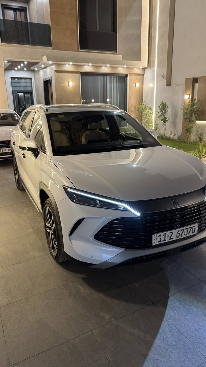 سلام عليكم byd song l فلاك شب فول تجي 5 كامرات دبل كرسي كهرباء تدفئه ستيرن كراسي تدئفه تبريد شاحن وايرلس بنروما لدات دشبول و ابواب صدوك كهرباء رادارات تحديد مسار قيادة شبه ذاتيه  السعر 32.000.000 مليون قفللل قفللل رقم بغداد حلو 
تواصل***********
