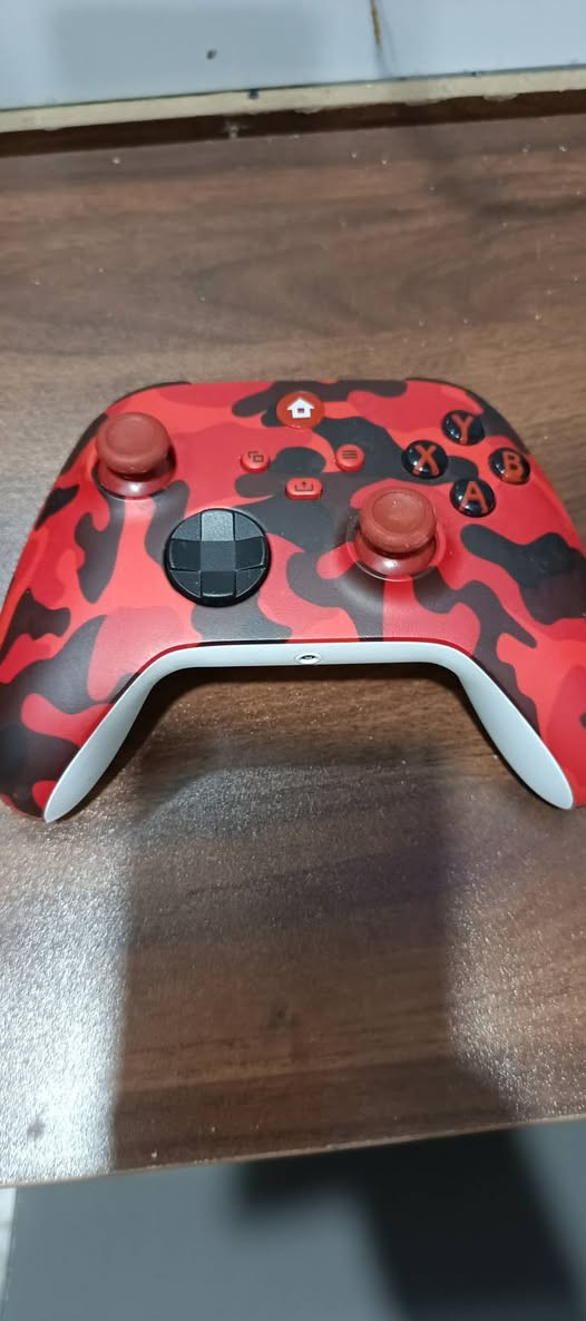 سلام عليكم متوفر جوستك اكس بوكس لبيع كلمن و سعره غير متواجد علة فيس فقط وتساب ***********
