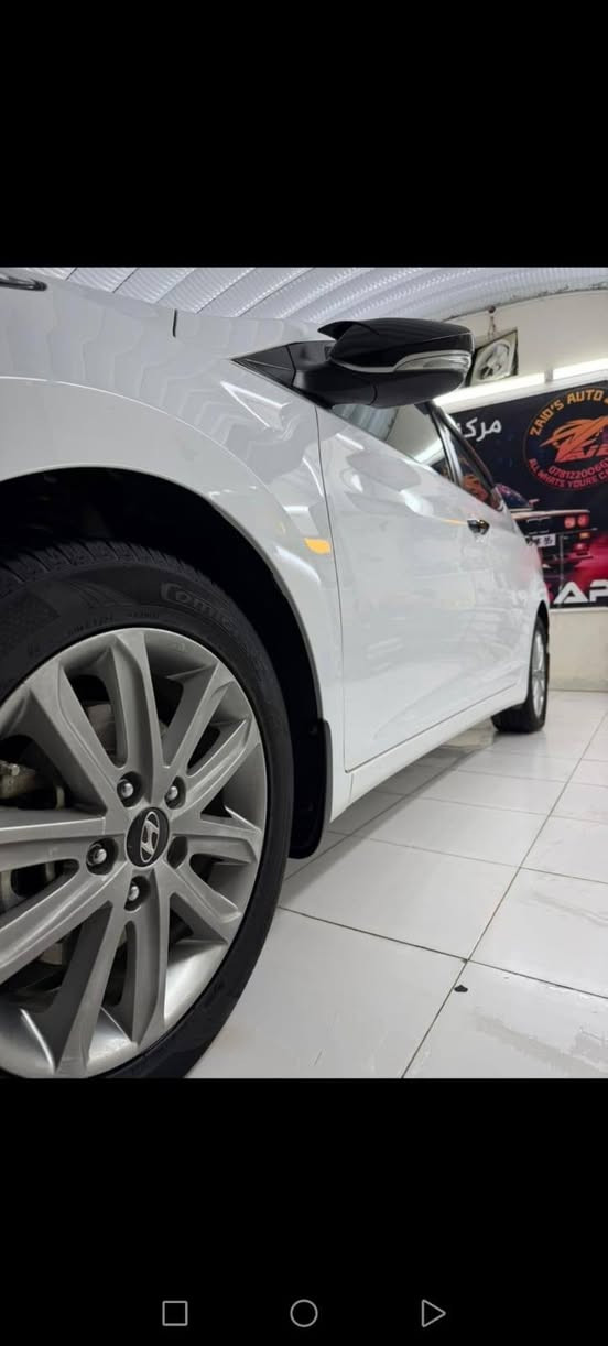 النترا موديل 2016 خليجيه رقم بغداد باسمي مشروع وطني مواصفات فول للأخير مكفوله كفاله عامه حتئ دعامياتها مكفوله السعر 135 وبيها مجال مكانها ناصريه للاستفسار ***********
